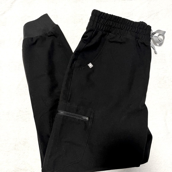 Figs Pants - Figs black high waisted zamora, medium PETITE